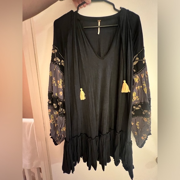 Free People Mix it Up Balloon Sleeve Floral Beaded Tunic Mini Dress Blouse Boho - Picture 3 of 9
